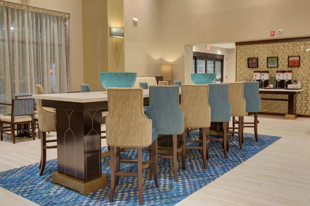 Hampton Inn & Suites by Hilton Tampa Busch Gardens Area