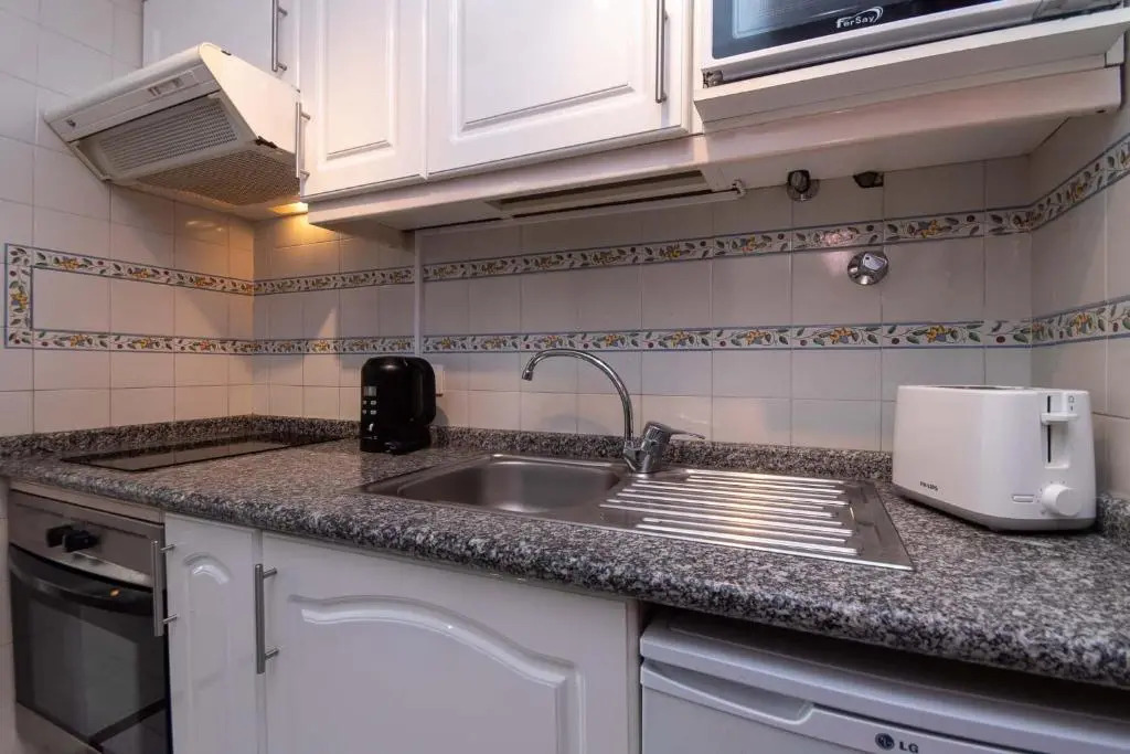 Parque Santiago IV 70 - Studio with sea and pool view