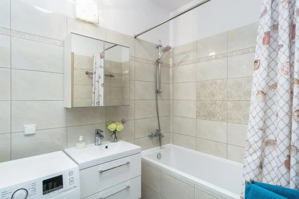 Great apartment near the beach