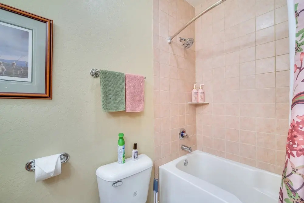 Cozy Birchwood Condo on Tagalong Golf Course!