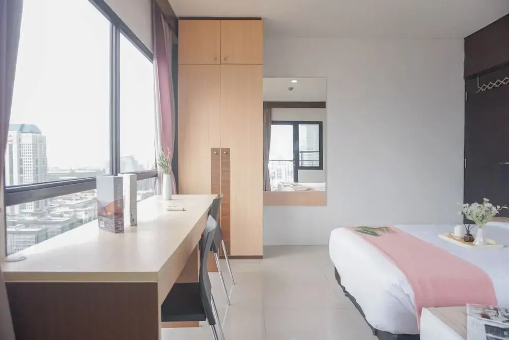 Best Location And Strategic 2Br At Tamansari Semanggi Apartment