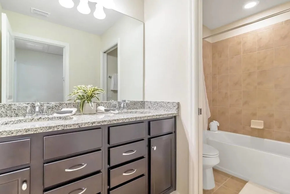Lavish 5bd/4ba Home With Mickey Room and Stunning Pool Area #5st565