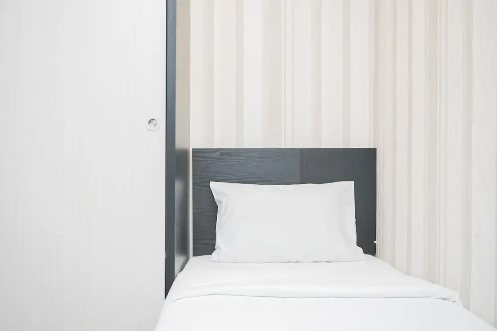 Modern Comfy 2Br Serpong Greenview Apartment