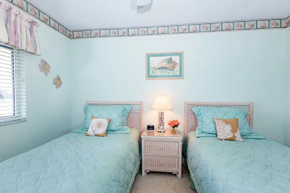 Blue Haven-private Home In The Dunes 3 Bedroom Home