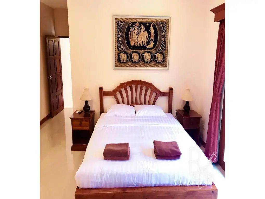 Punyapha Beach Villa