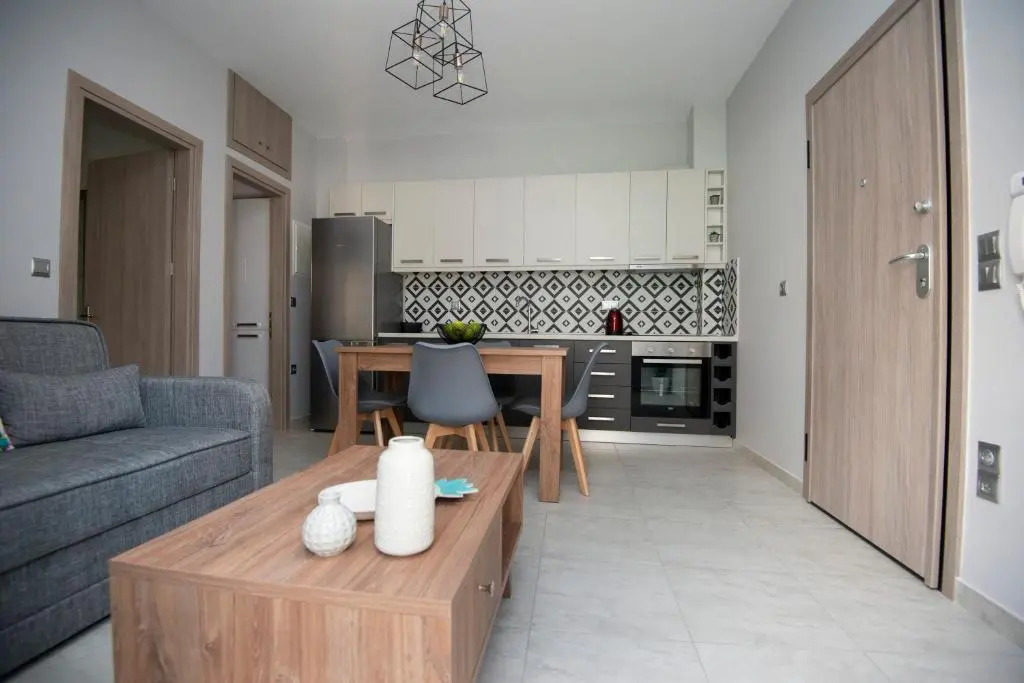 ENIO AXD guest house with private parking