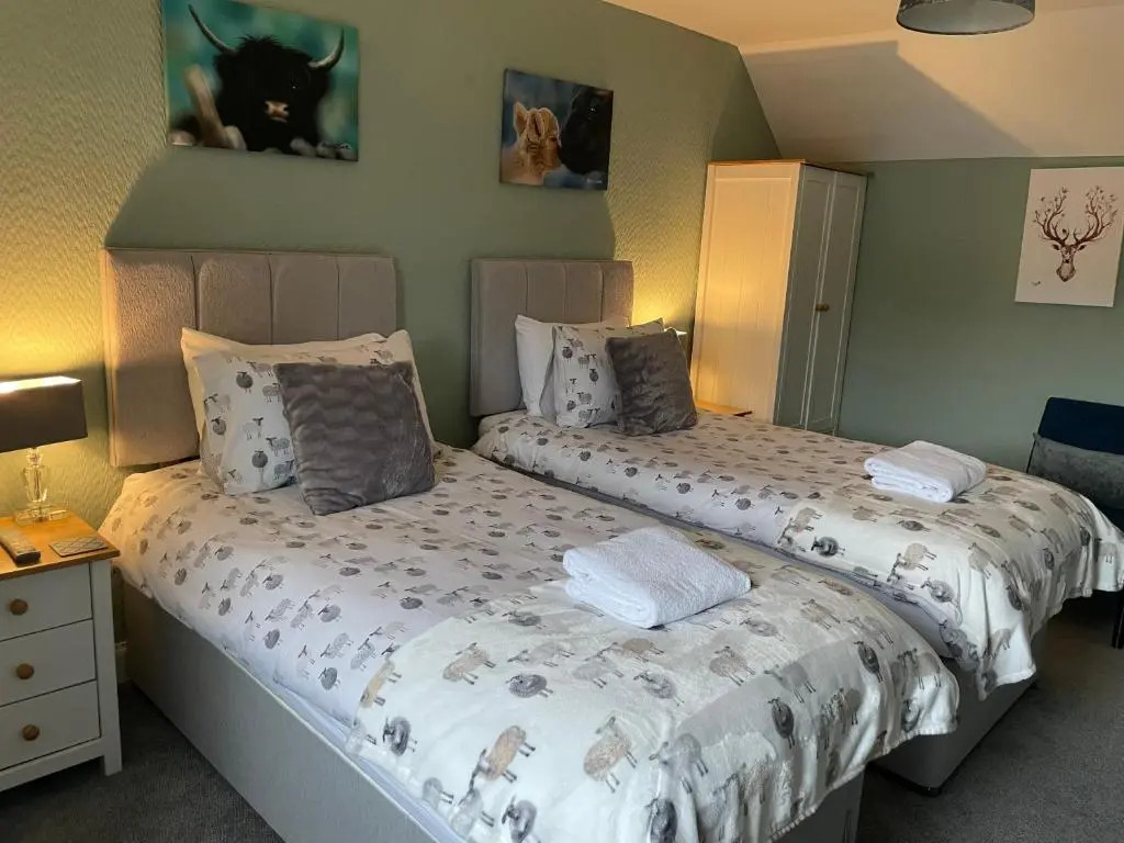Whinburn Guest House