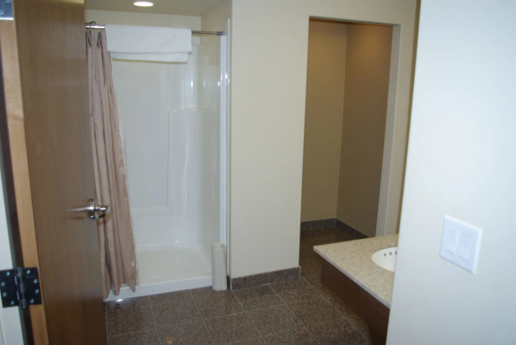 Best Western Plus Rose Country Hotel