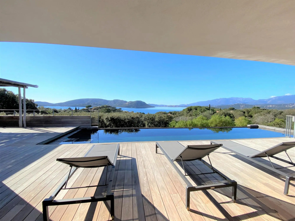 Villa Cala Rossa Di Lecci