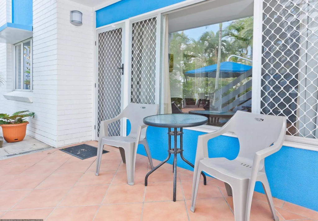 Silver Sands Apartments