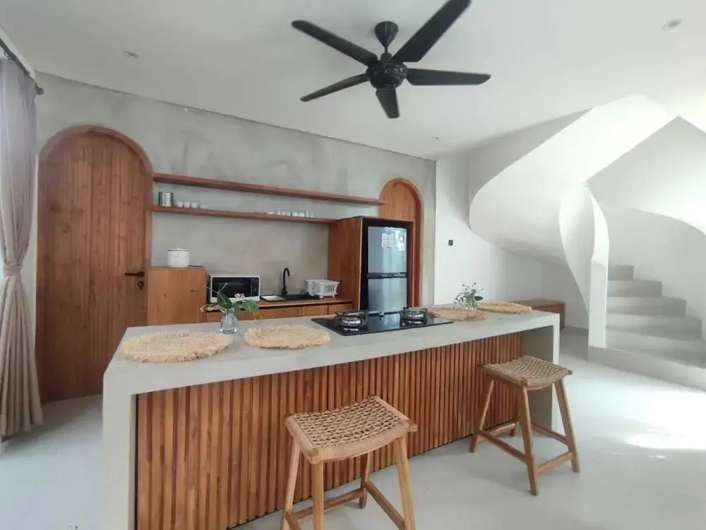 Mandapa Villa Kedungu by ABM