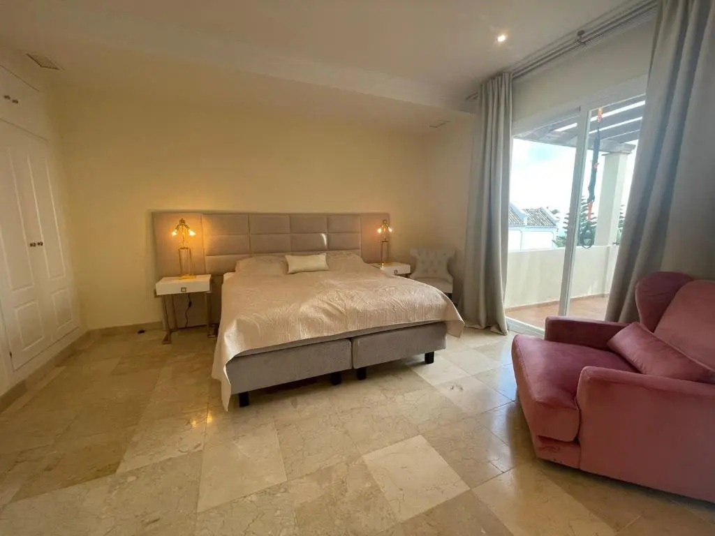Villa Olga MARBELLA- GOLDEN MILE -Breathtaking SEA VIEW- PRIVATE POOL