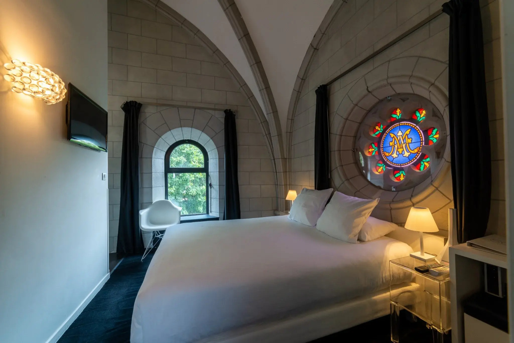 SOZO Hotel