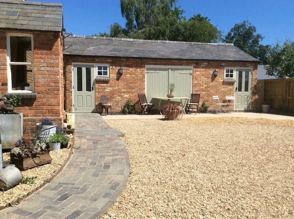 The Rear of the Plough,Everdon