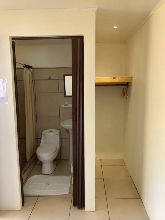 Le Petit Hotel