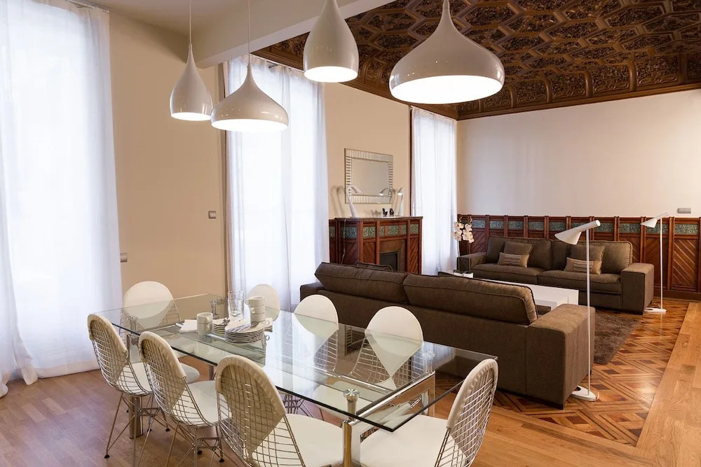 Caspe - Espectacular piso modernista 10 personas
