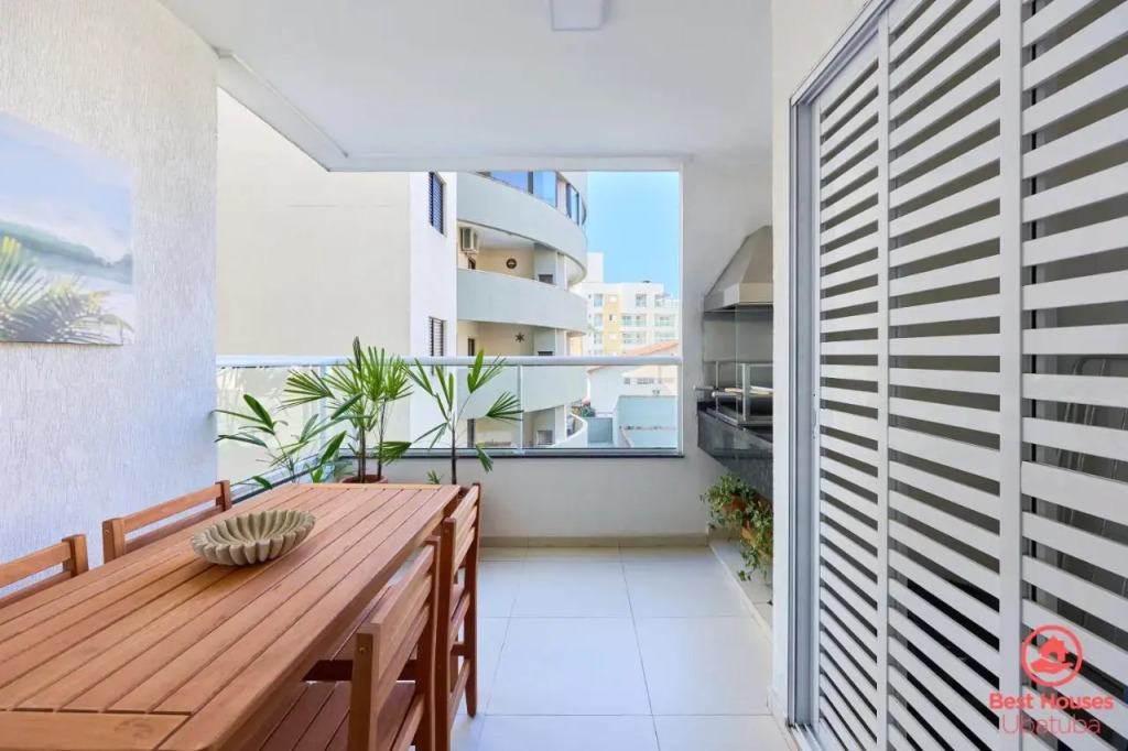 Bh33: Apto Perto De 4 Praias Com Ar E Piscina!