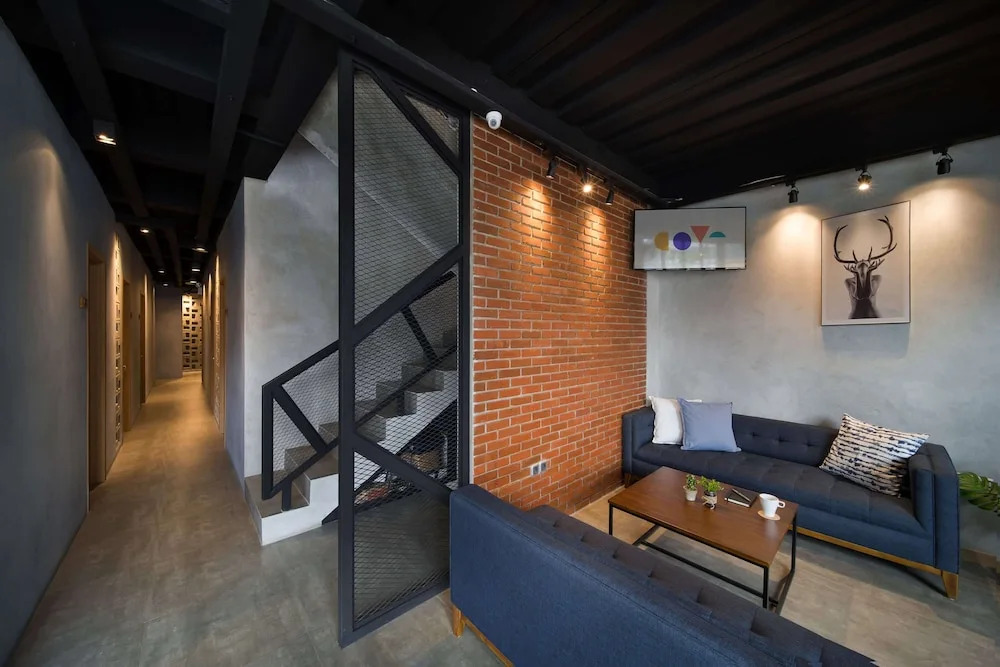 Cove W Suites