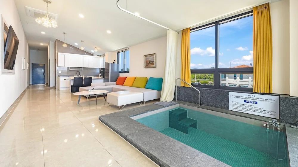 Ganghwado Mare Seawater Poolvilla