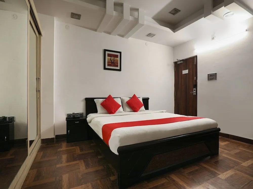 OYO 986 Hotel Akhand Homes