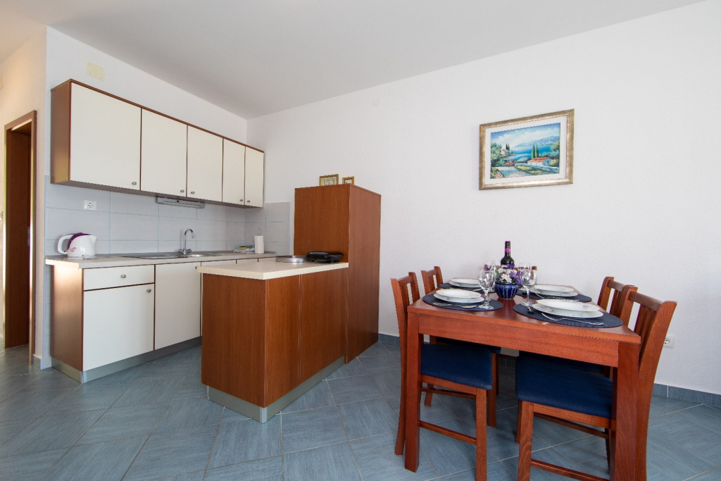 Apartment Ruzica - with sea view: A1 - plavi Igrane, Riviera Makarska