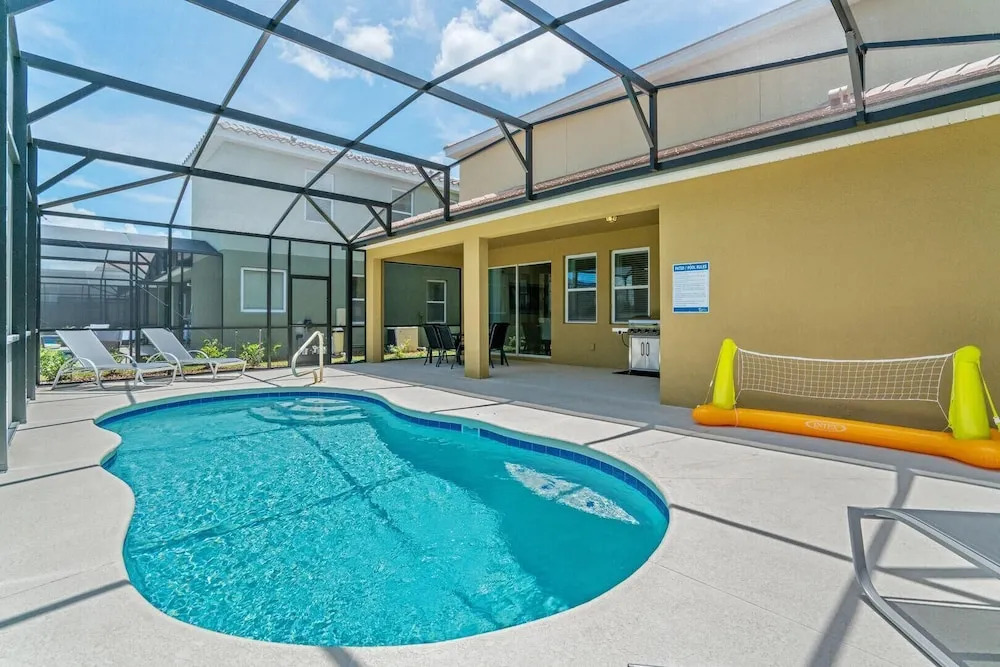 5284oba- Solterra Resort