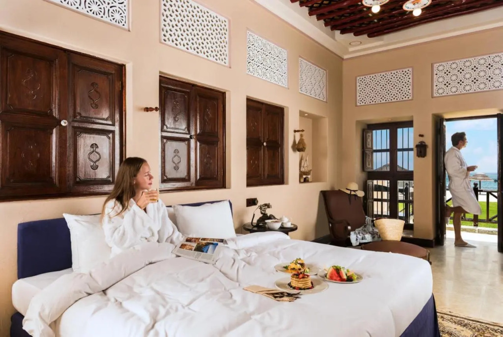 Al Maya Island & Resort