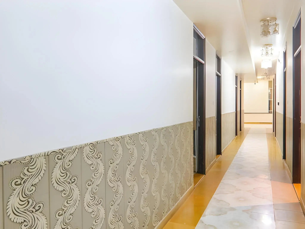 Capital O 16639 Hotel Shri Pushpraj