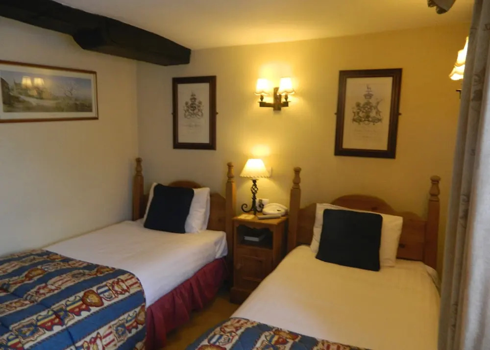Berts Rooms at The Black Horse Inn