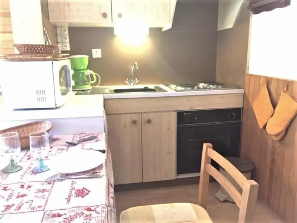 Appartement Risoul, 2 pièces, 5 personnes - FR-1-330-533