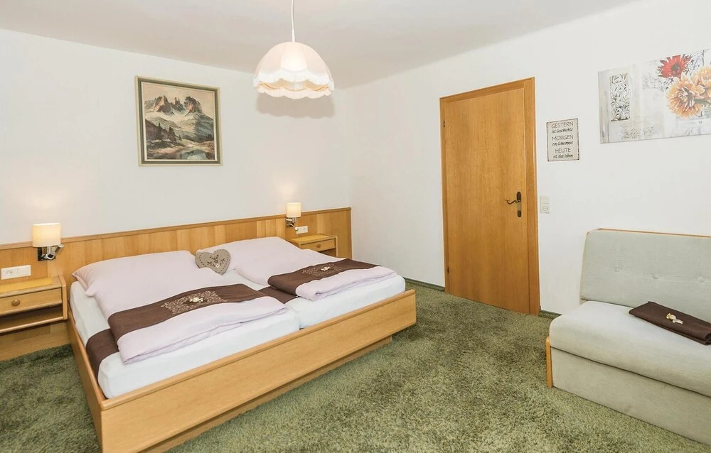 Beautiful Apartment in Rauris With 1 Bedrooms and Wifi