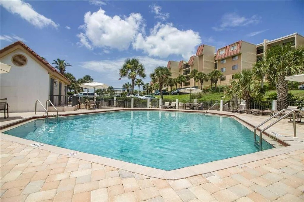 Windjammer 114 - Two Bedroom Condo