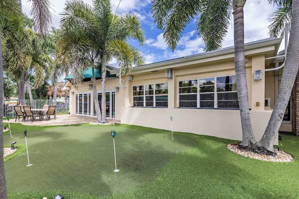 Sunny Waterfront Home by West Palm w/ Hot Tub!