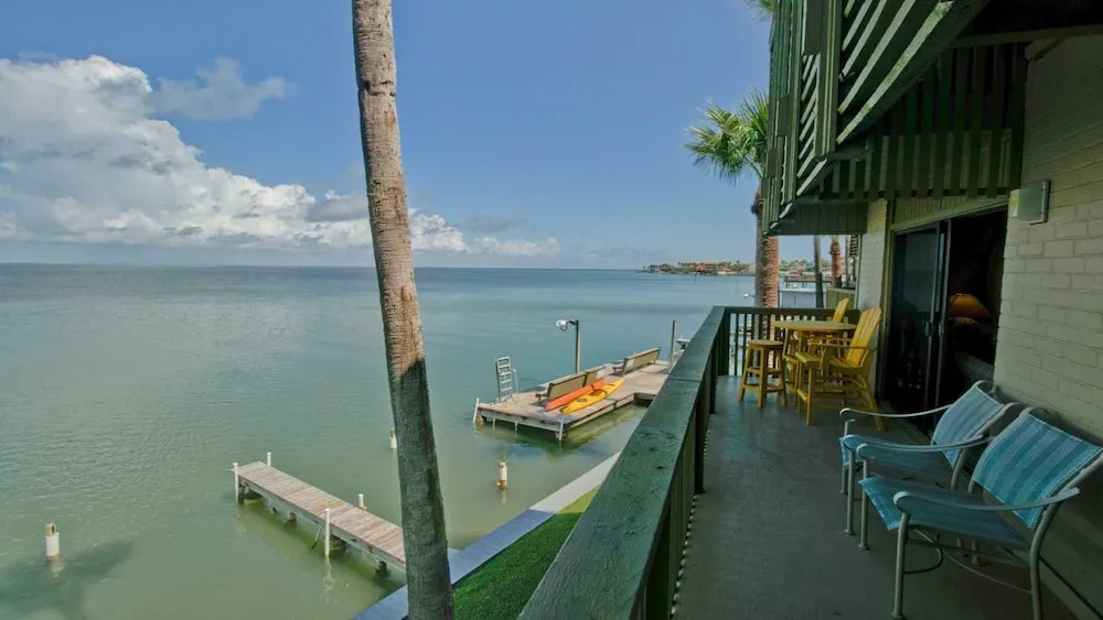 214 - 3 Br Condo