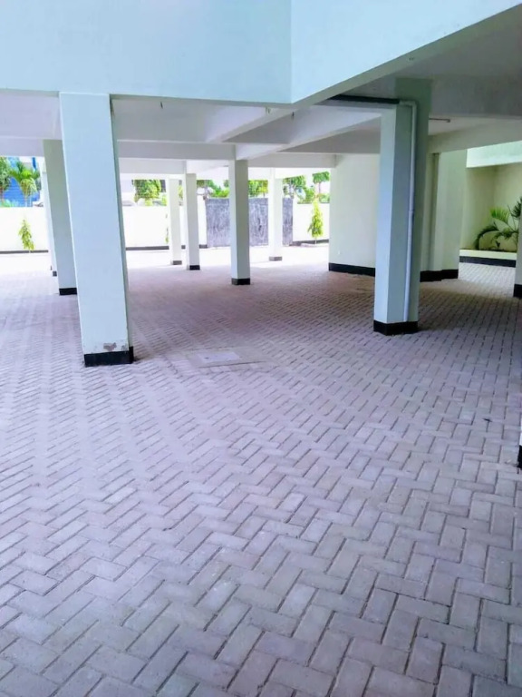 Lux Suites Seville Residency Bamburi
