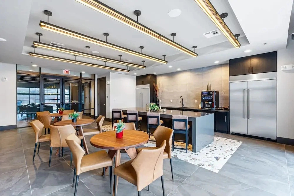 6min to Domain 12min DT Balcony Free Parking
