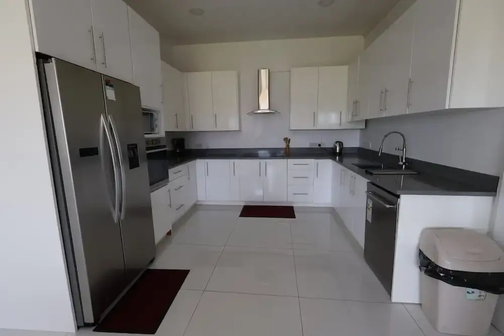 Luxury 5BD Loft in Prime Location