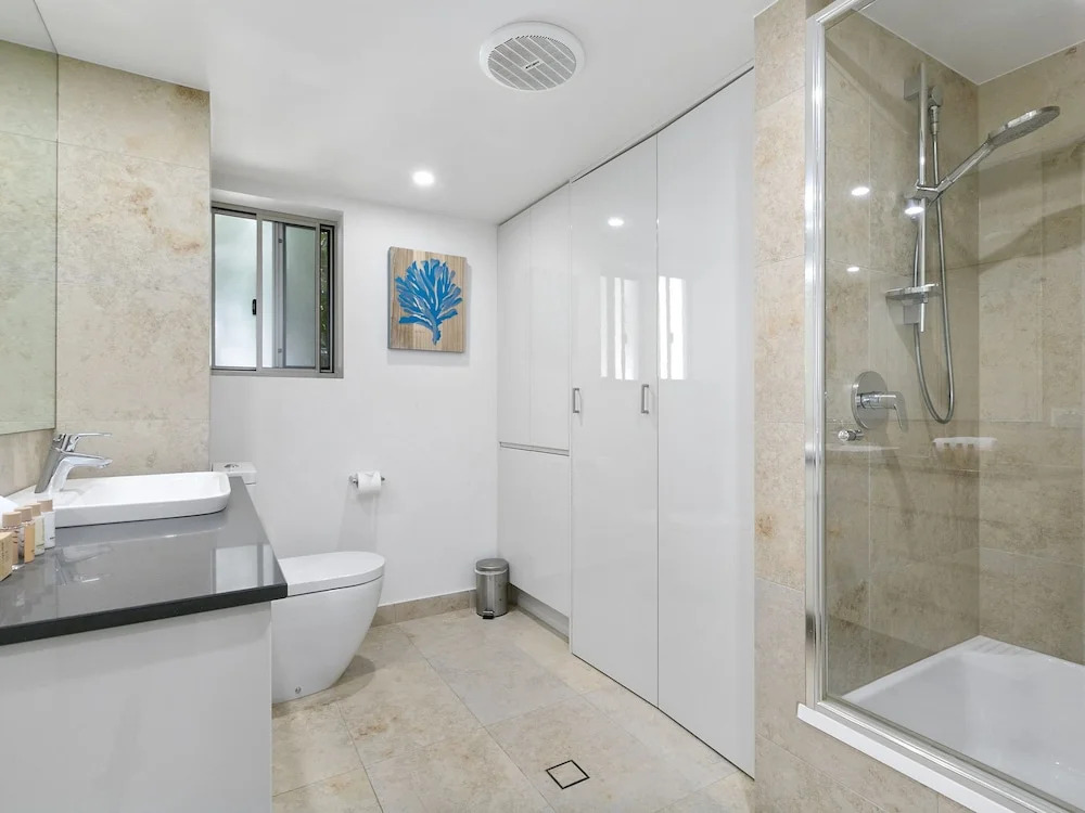 Breathtaking Views Across Noosa - Unit 1 Taralla 18 Edgar Bennett Avenue