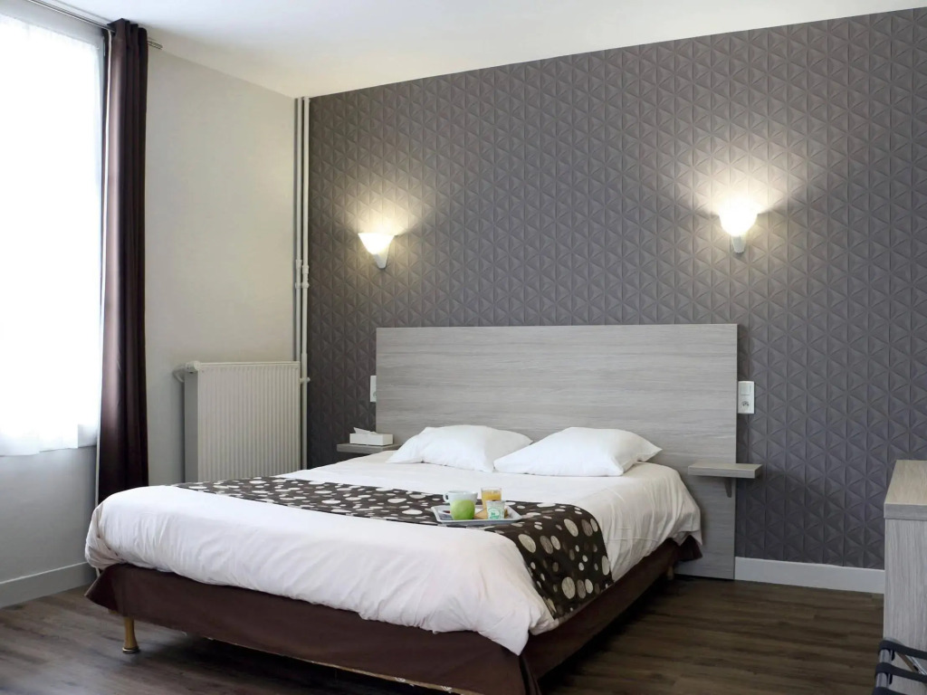 LOGIS -Hotel & Restaurant de la Place