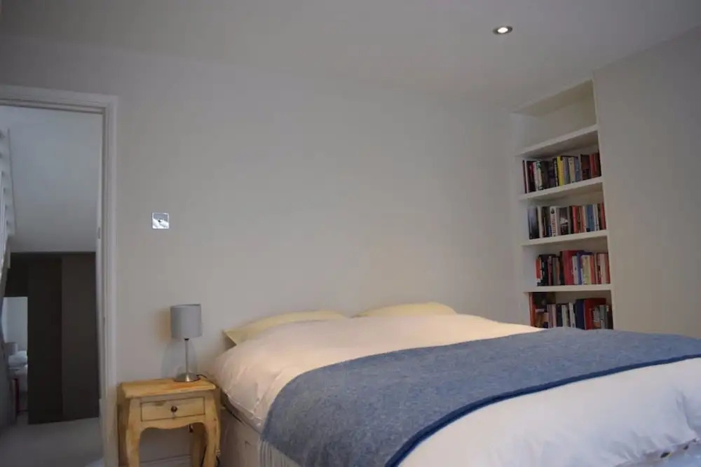 Cosy 2 Bedroom Home in Hammersmith
