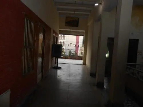 Hotel Basant