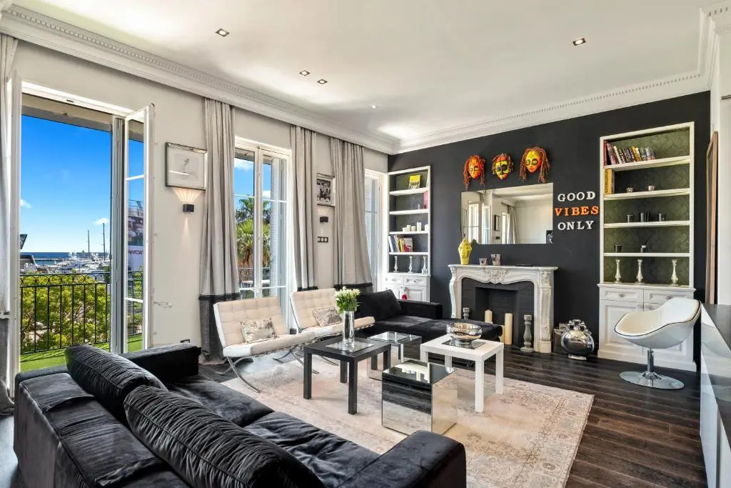Croisette Luxury Waterfront