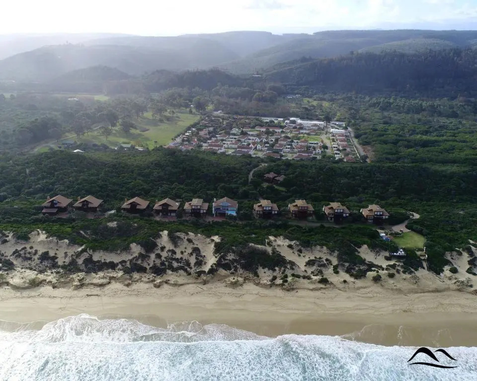 Villa 20 A&B