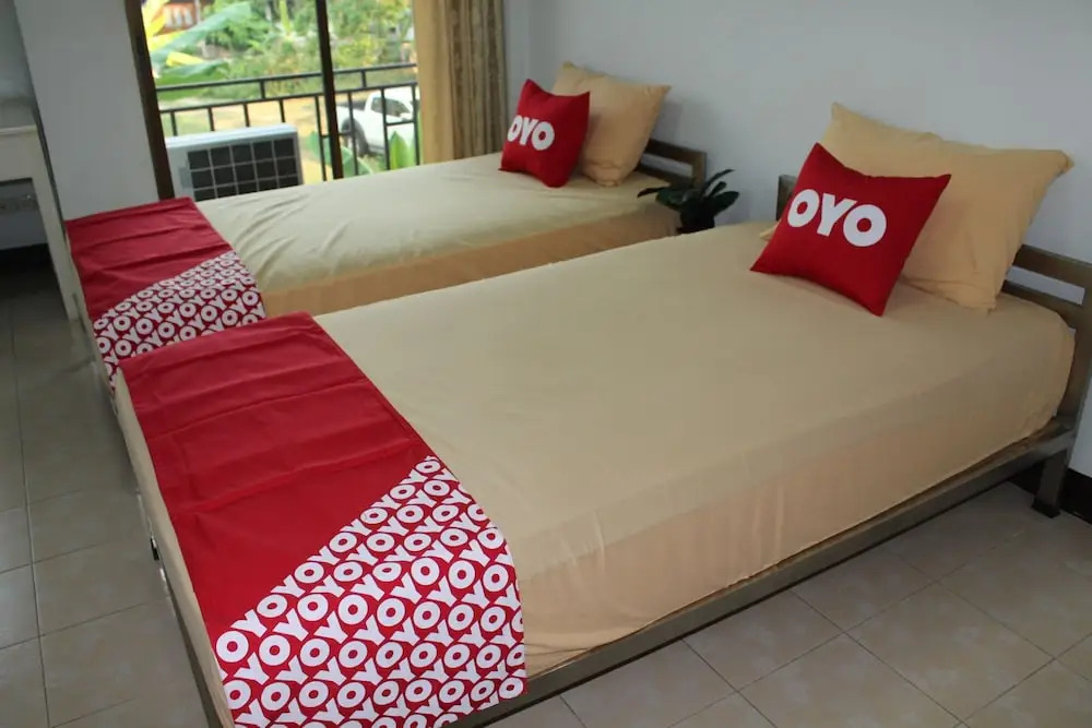OYO 75420 Howto Hotel
