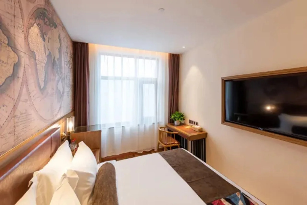 James Joyce Coffetel (Beijing Tongzhou Universal resort)