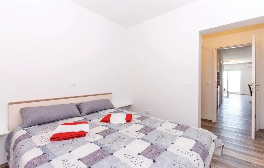 Beautiful Apartment in Crikvenica With Wifi and 1 Bedrooms