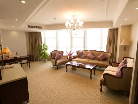 Ronzou International Hotel