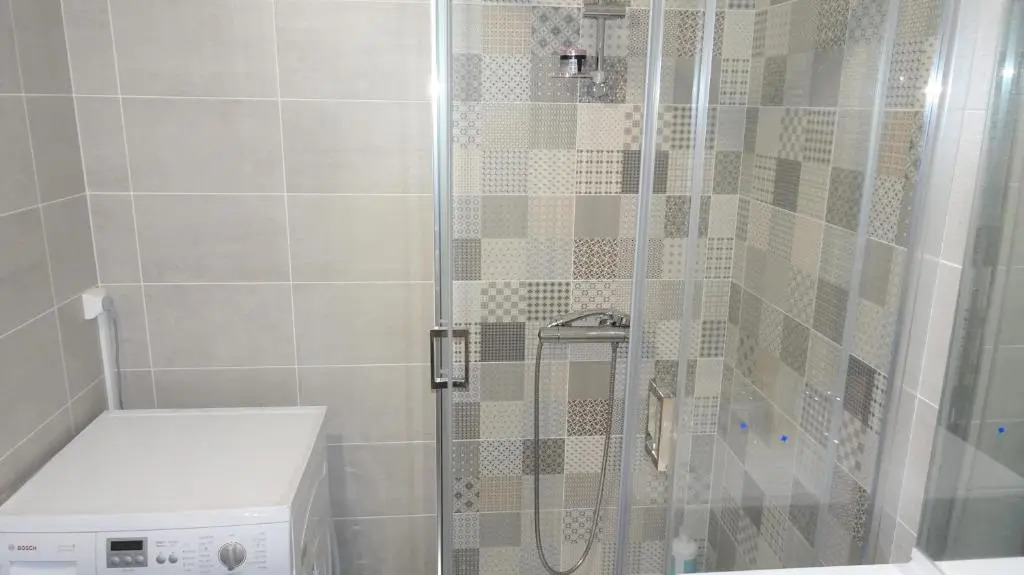 Grand appartement T3/T4 proche des berges du Cher