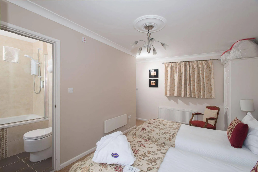 Clairmont Guest House