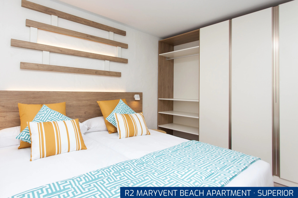 R2 Maryvent Beach Apartaments
